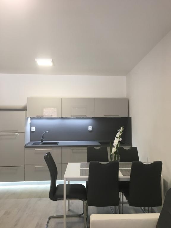 Apartmany Sofia Kamenice Nad Lipou Luaran gambar